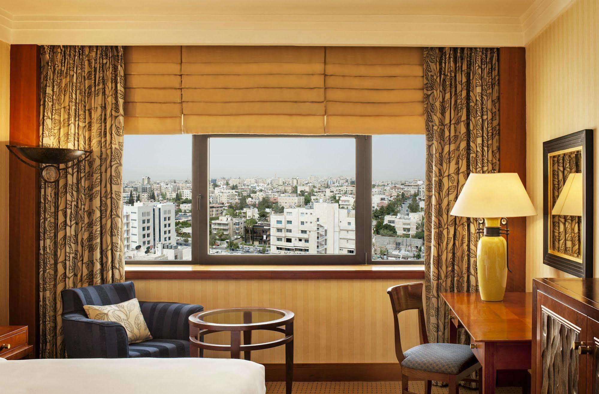 Готель Le Grand Amman Managed By Accor Екстер'єр фото