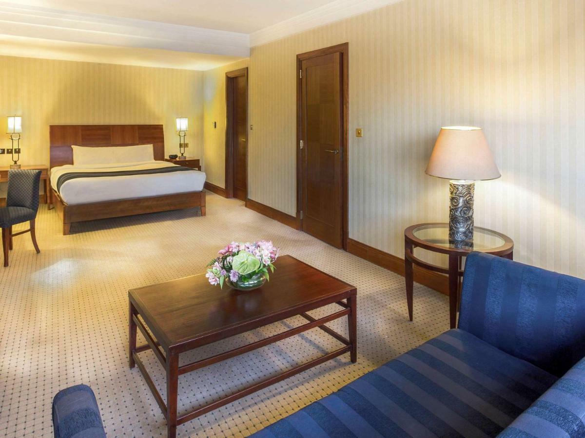Готель Le Grand Amman Managed By Accor Екстер'єр фото